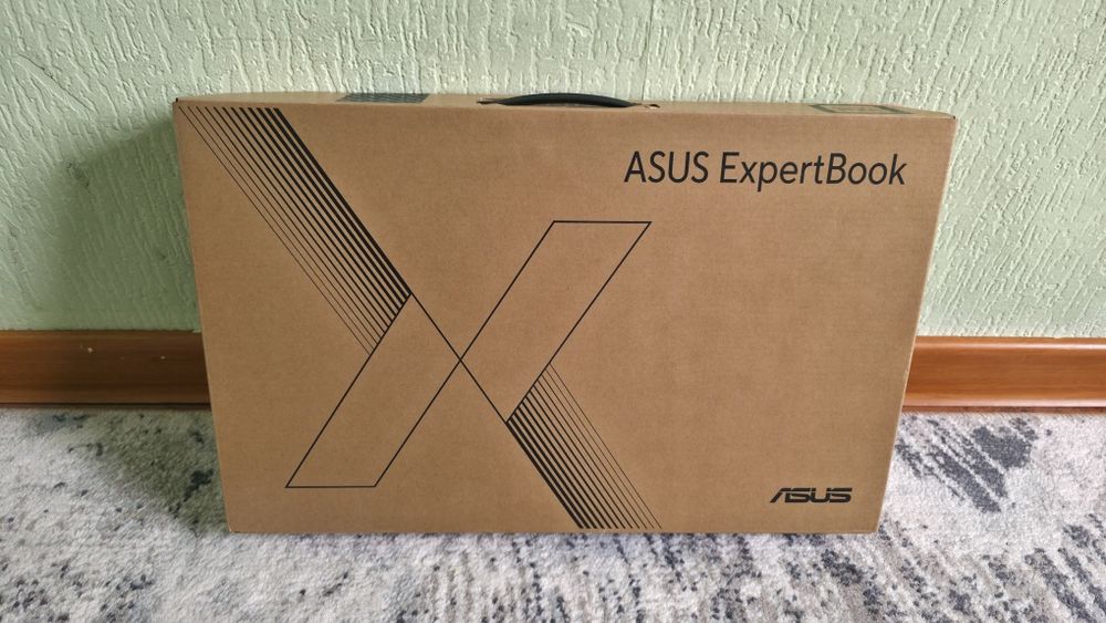Notebook Asus Expertbook i5/8/512