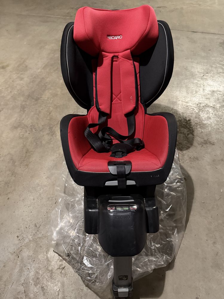 Детско столче Recaro Hero 9-18 кг isofix