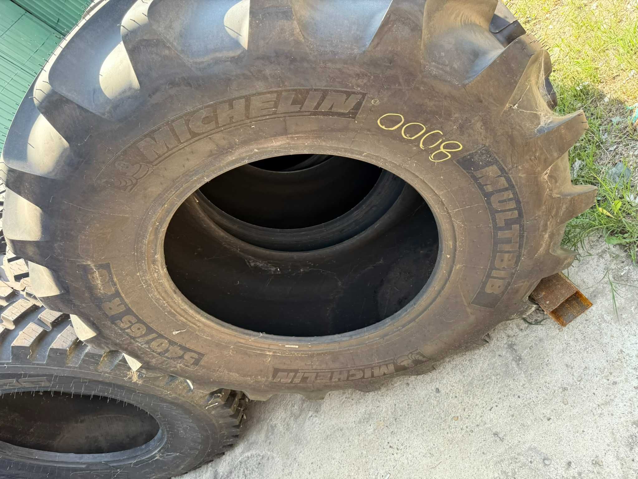 Anvelope noi 540.65 r28 Michelin