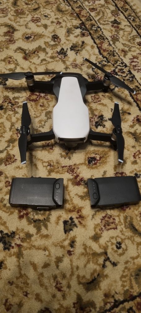 Drona dji mavic air