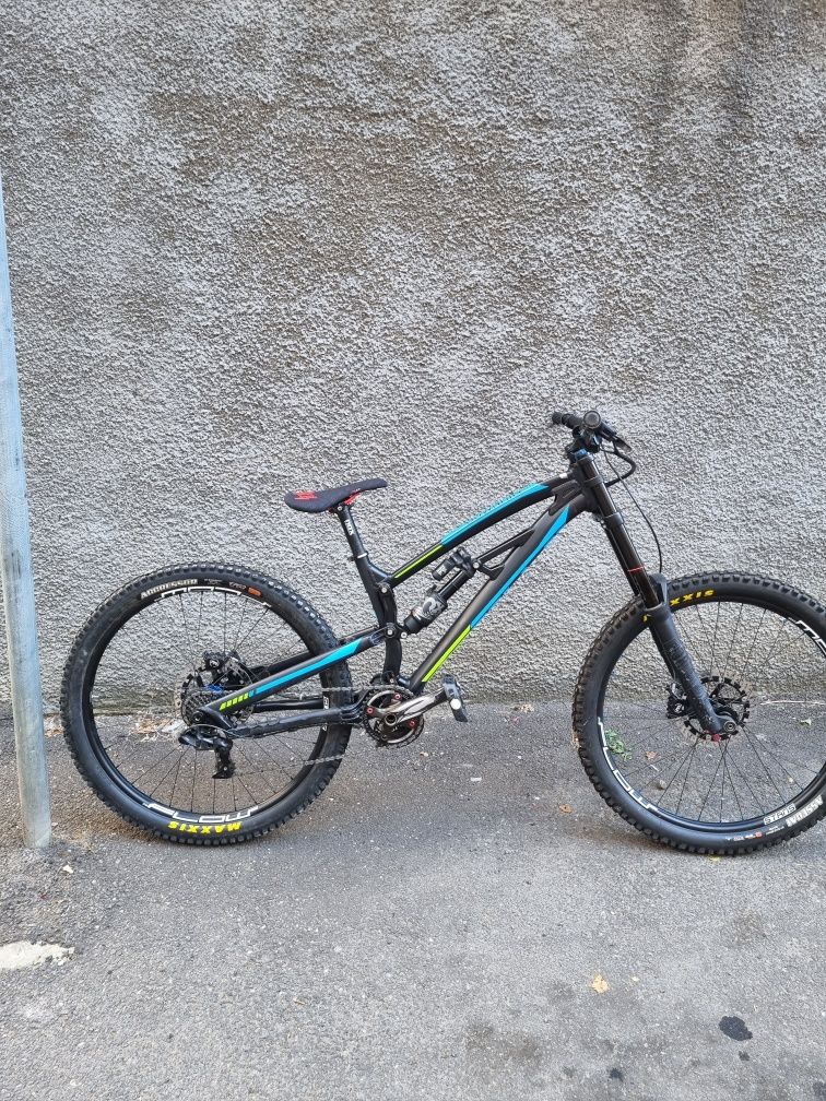 Bicicletă Downhill Nox