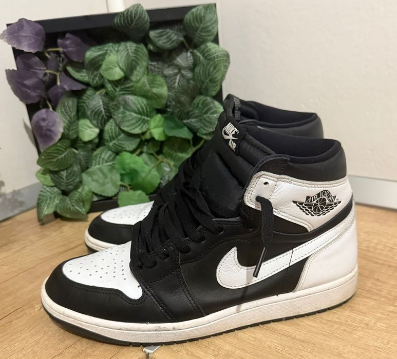Air Jordan 1 High Reverse Panda