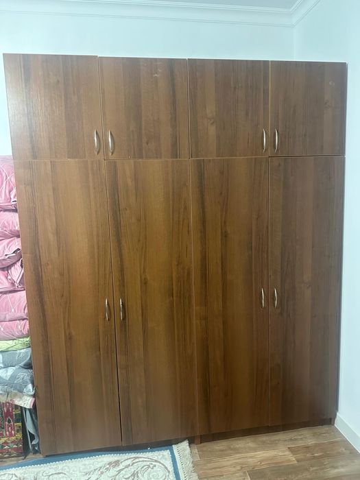 Продаются шкафы по 5 тысяч, самовывоз.