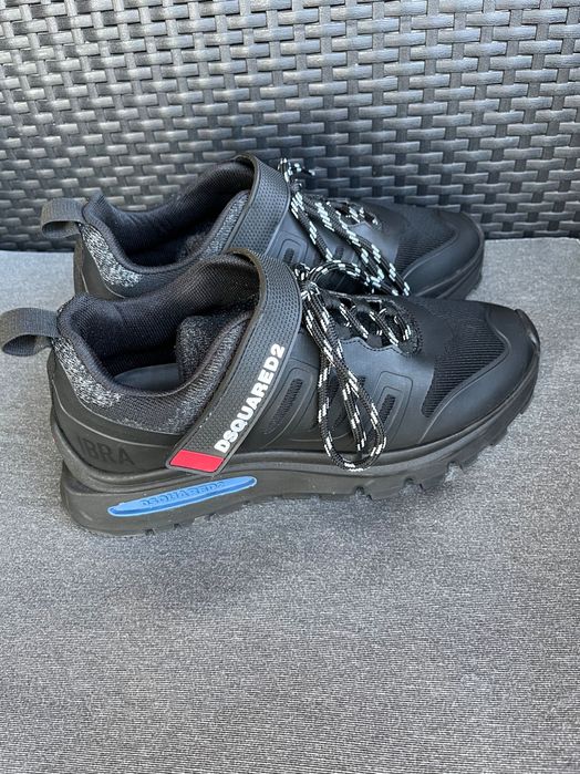 Сникърси Dsquared, номер 40