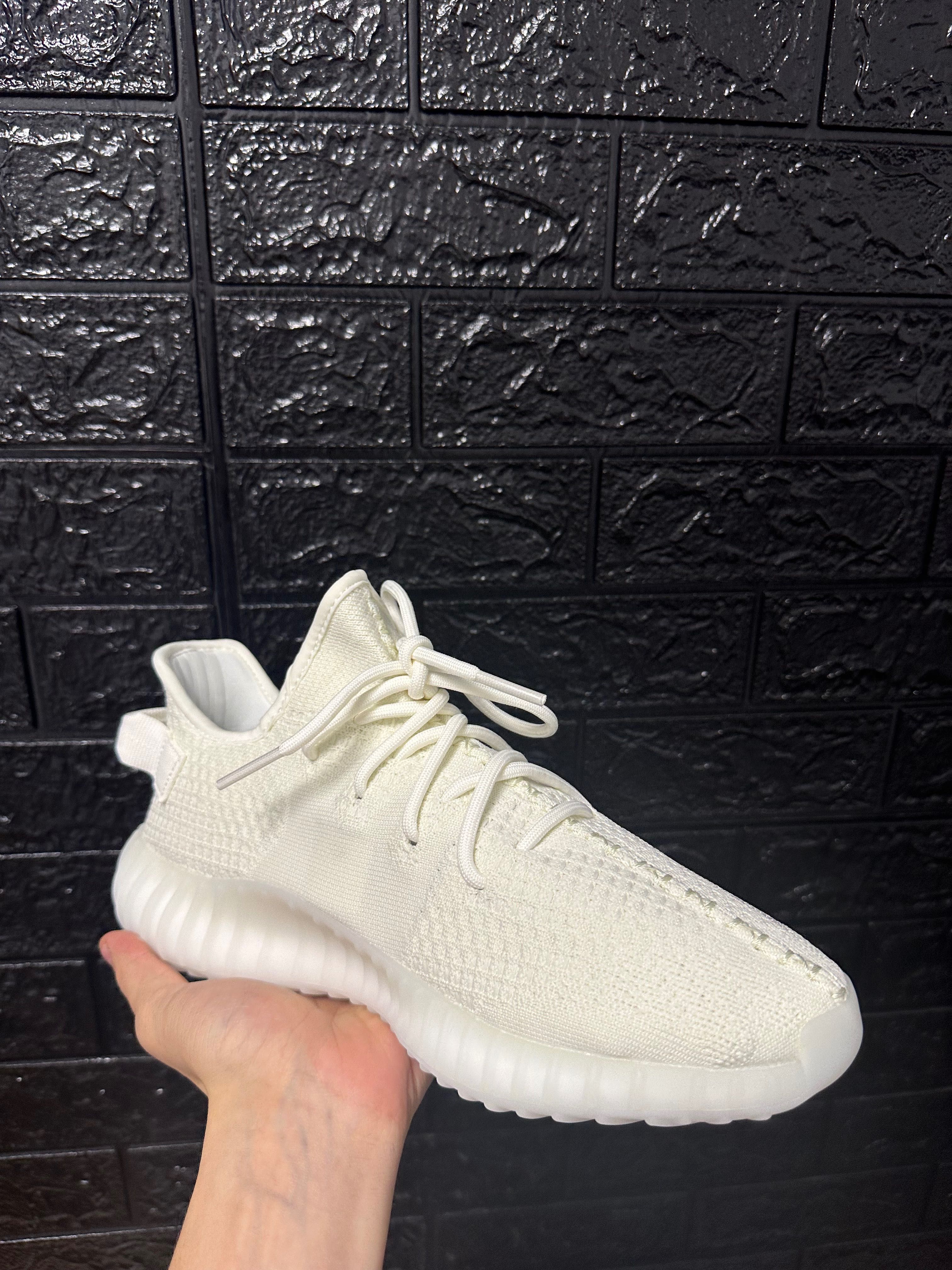 Yeezy Boost 350 V2 BONE