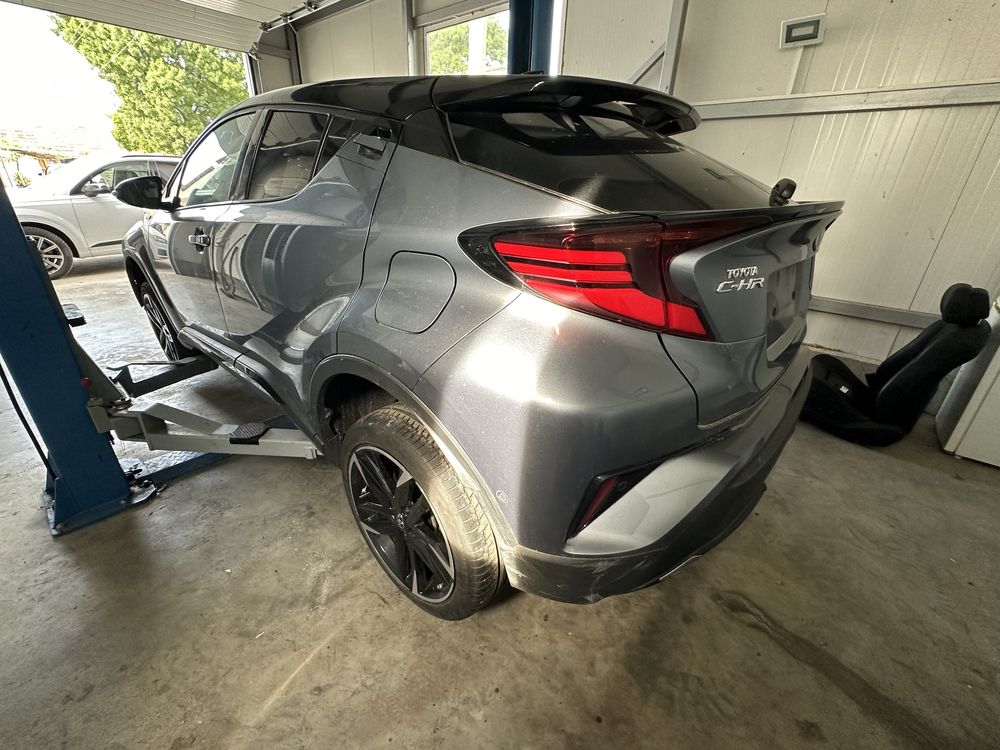 Toyota CH-R -2020г-Фейс-GR-На части !