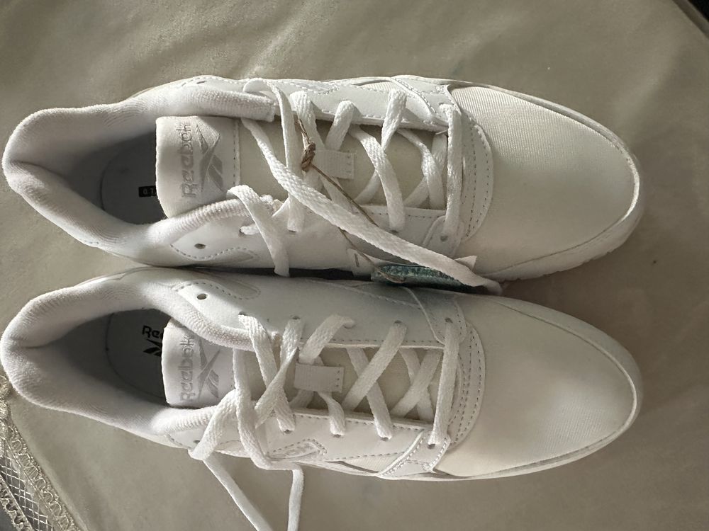 Оригинальные красовки ,,Reebok” 38,5 раз