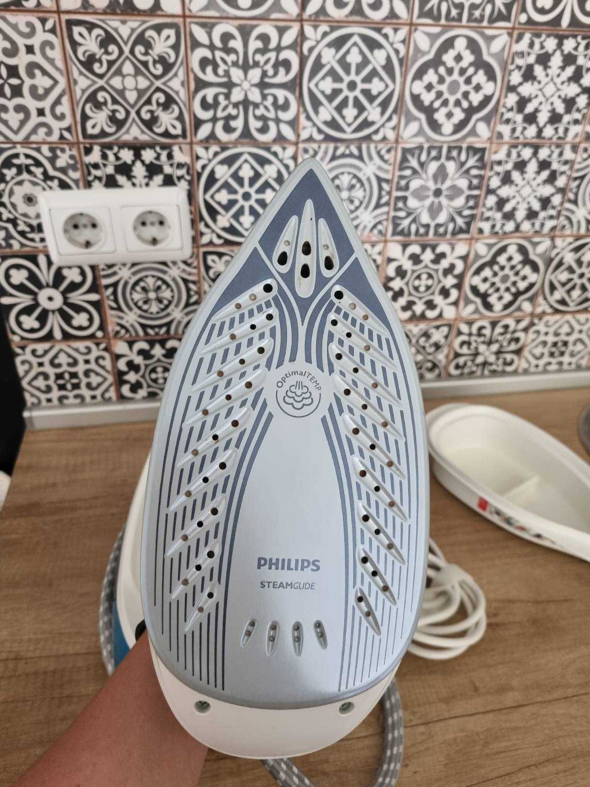 Продавам парогенератор Philips Perfect Care GC7920