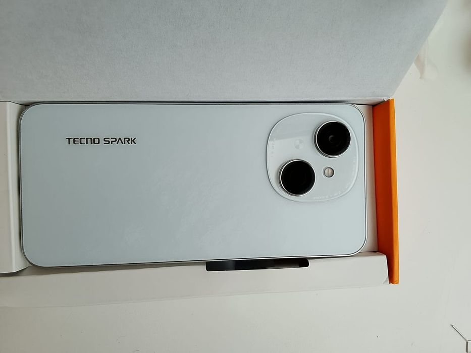 Tecno Spark Go 1