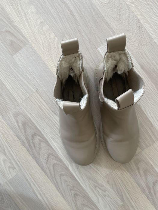 Боти с топла подплата от H&M