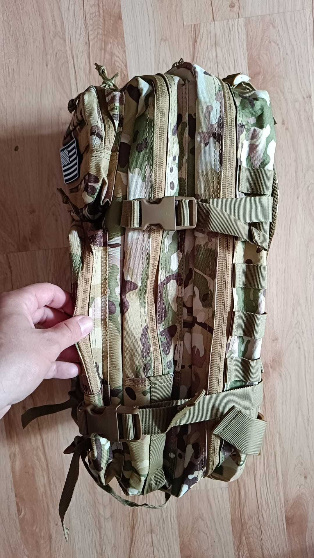 Rucsac militar camuflaj, capacitate 50l, nou