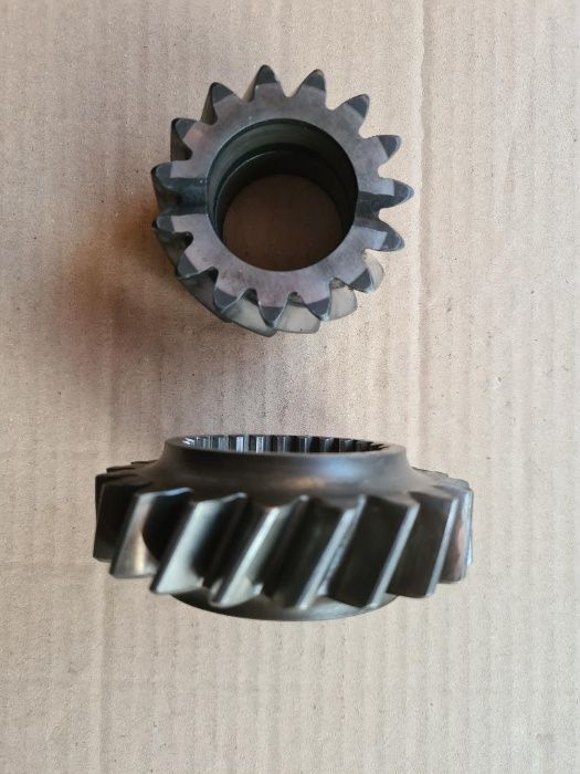 Pinioane Dx 85, Dx90, Dx110, Dx120, Dx145, DX160