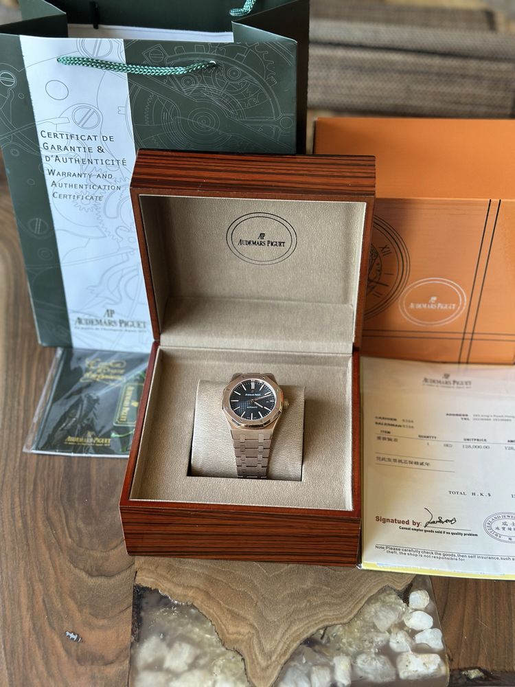 Audemars Piguet Royal Oak Gold and Black Dial 41 mm