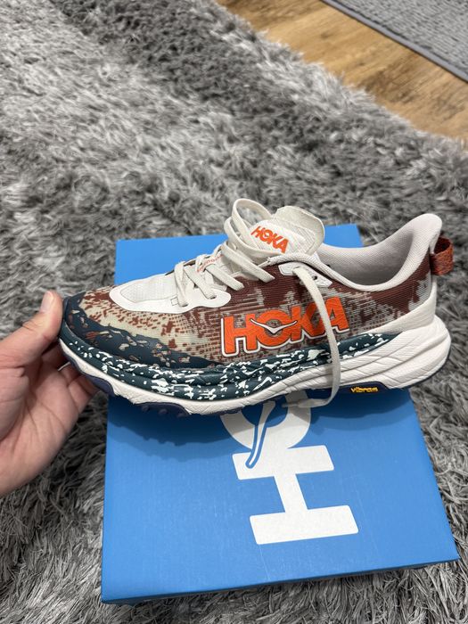 Hoka speedgoat 6