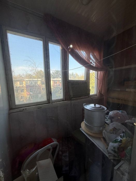 Продаётся 1 ком квартира, 33м2. Чиланзар 21 кв. Учтепинский район.