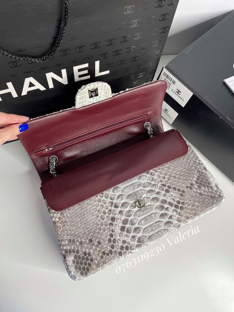 Geanta Chanel Pitton Jumbo Double Flap