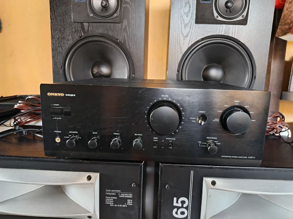 Boxe și amplificator