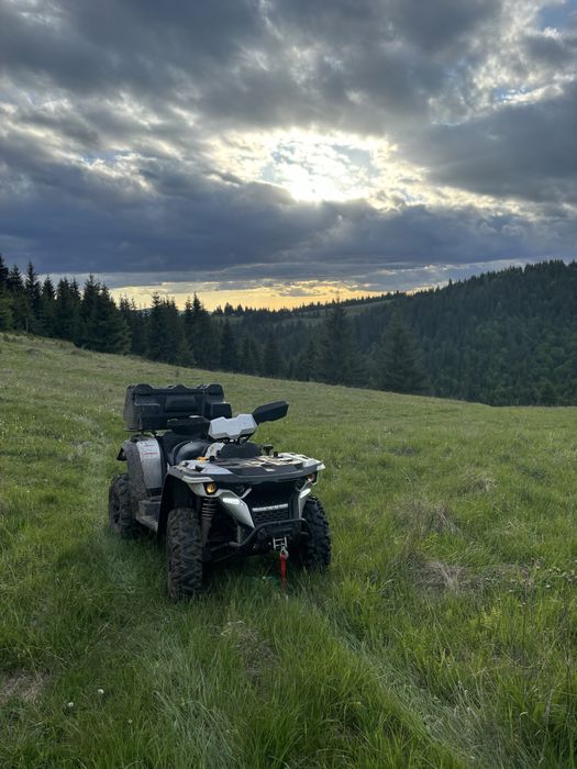 Vând atv linhai m550L