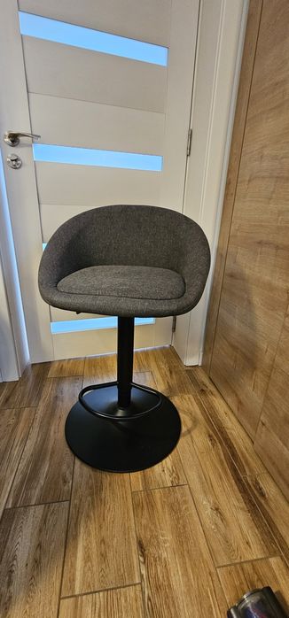 Scaun bar - 4 bucăți - se vând doar împreună, ridicare din Alba Iulia