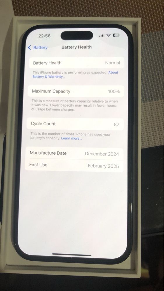 Продавам Iphone 16 с Гаранция!