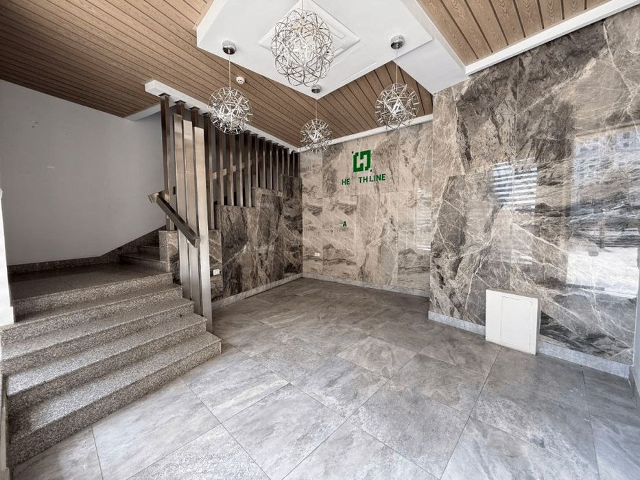 Сдается в аренду 330м2.