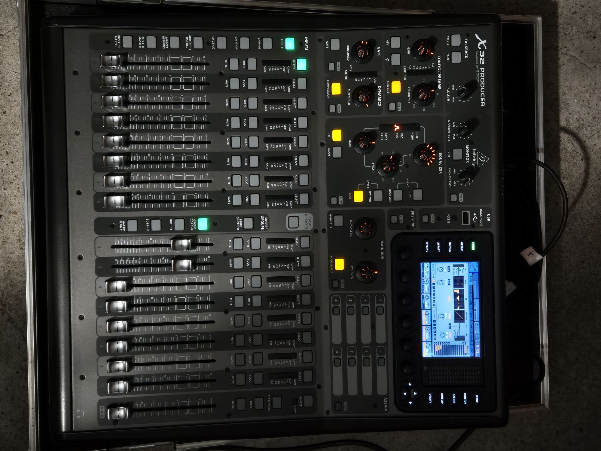 Цифров пулт Behringer x32 dynacord, yamaha, allen & heath