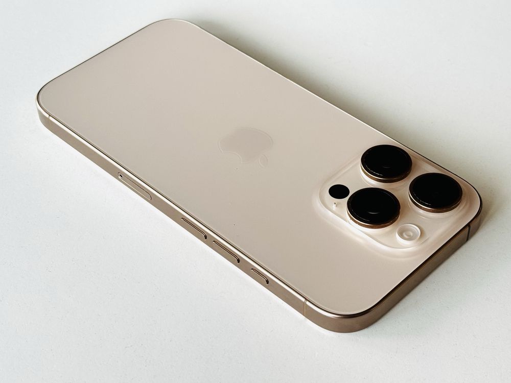 НОВ! Iphone 16 Pro 256GB Desert Titanium Гаранция 6 месеца