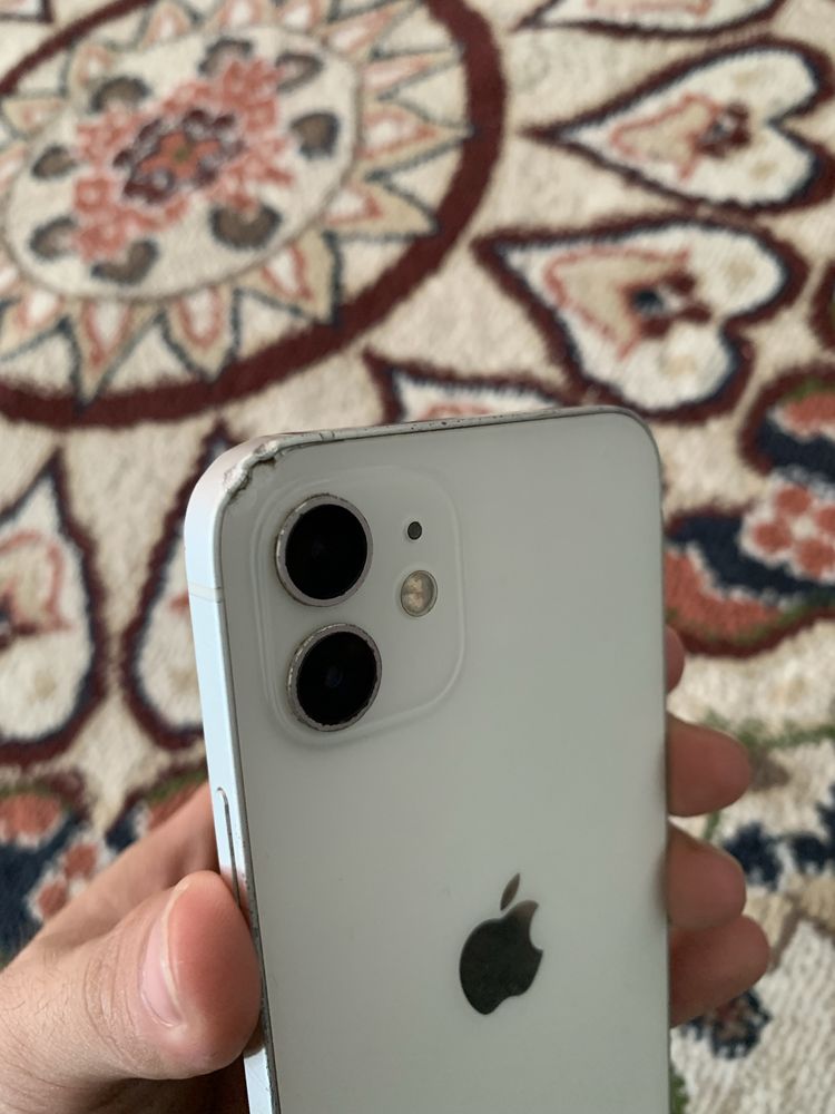 iPhone 12 oq rangda