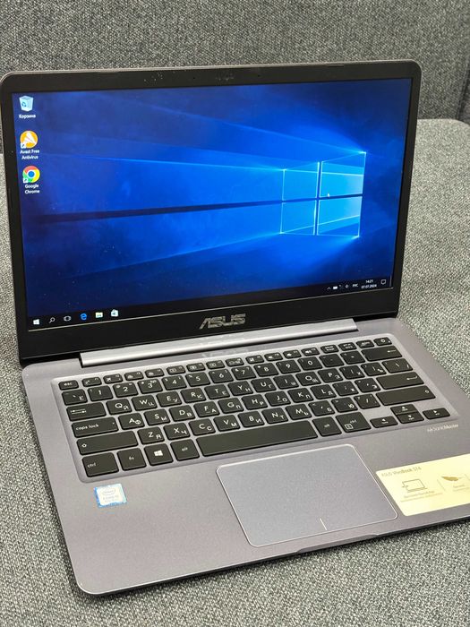 Ноутбук ASUS Vivobook s14. i5-8250U/4GB/SSD 512Gb
