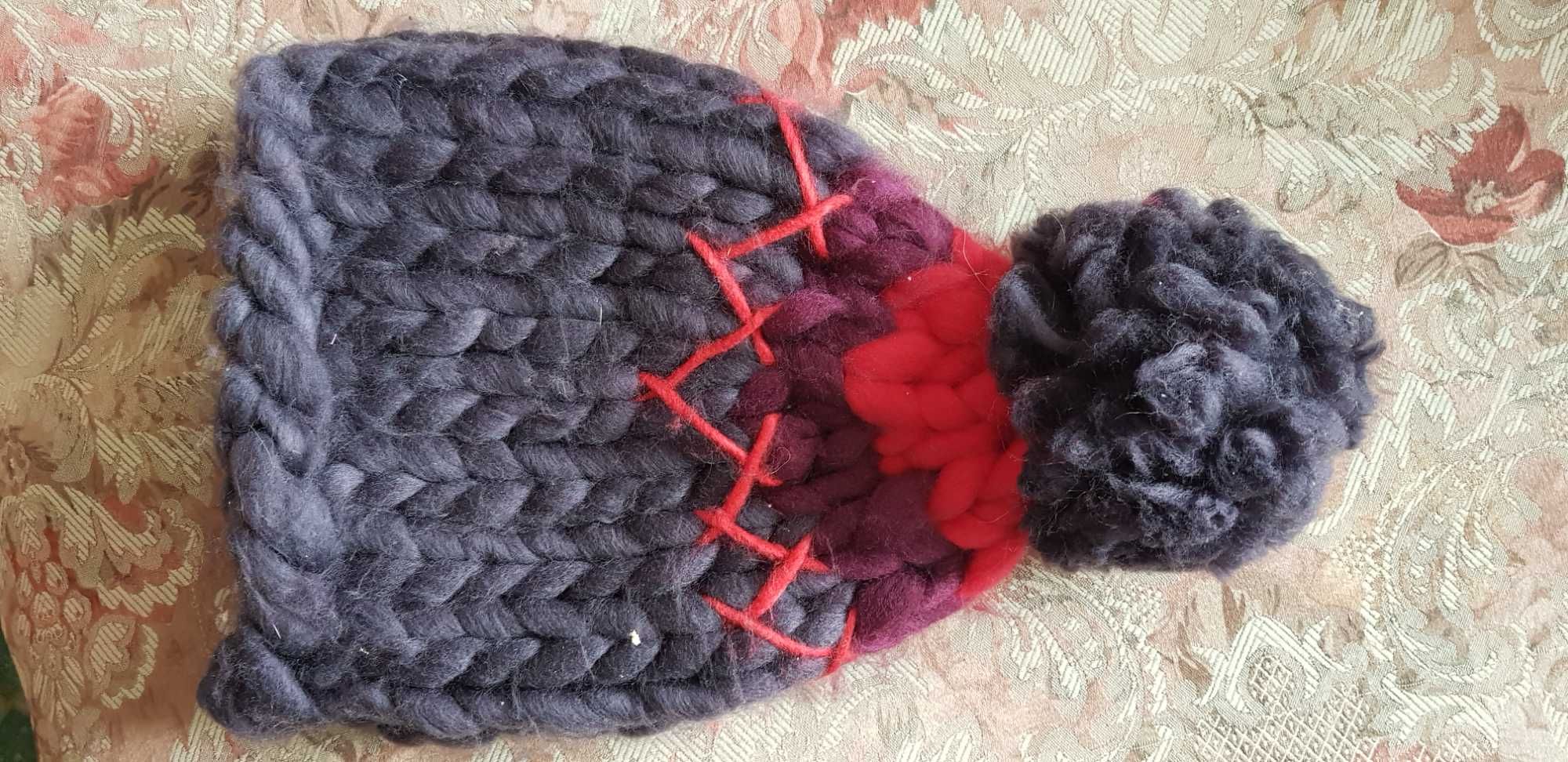 Дамска зимна шапка Trespass, нова с етикет
