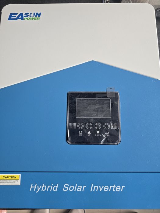 Invertor hibrid Easun, 4,2 KW, 24 V, adaptor wifi, interfata BMS