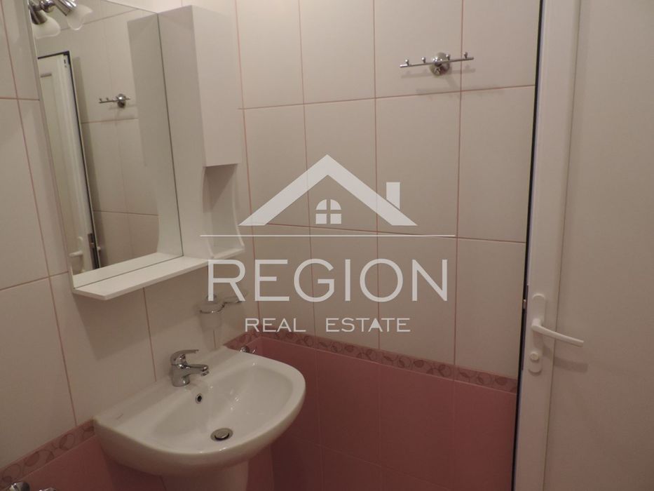 Дава се под наем Двустаен апартамент в Варна, Спортна зала - 60 кв.м за 561 € - Снимка #11