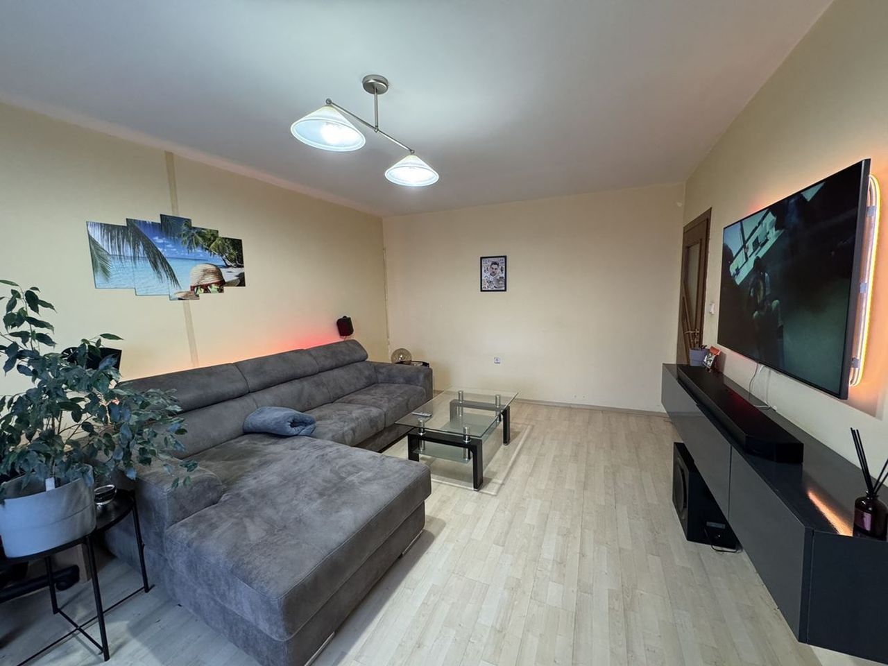 Продава се Двустаен апартамент в София, Люлин 5 - 75 кв.м за 2214 €/кв.м - Снимка #5