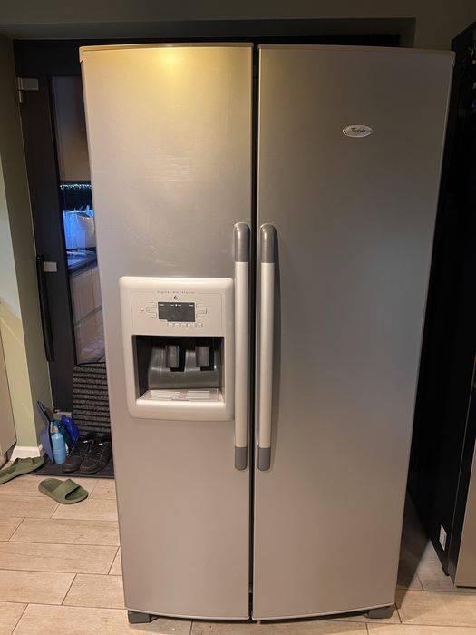 Black friday Vand frigider combina doubleside Wirlpool