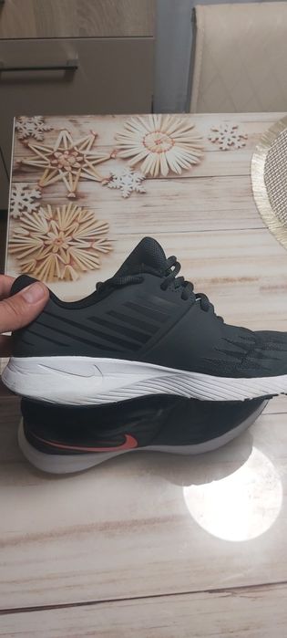 Adidasi Nike Run dama marimea 38