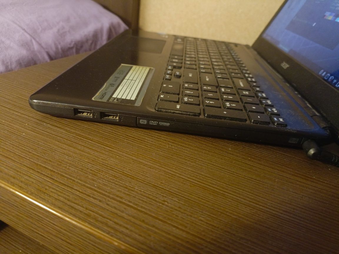 Acer Aspire E1-572G Core i7-4500U
