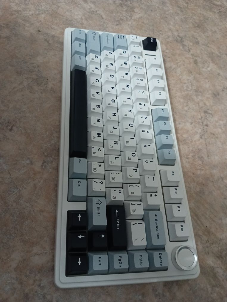 Bluetooth клавиатура AULA F75