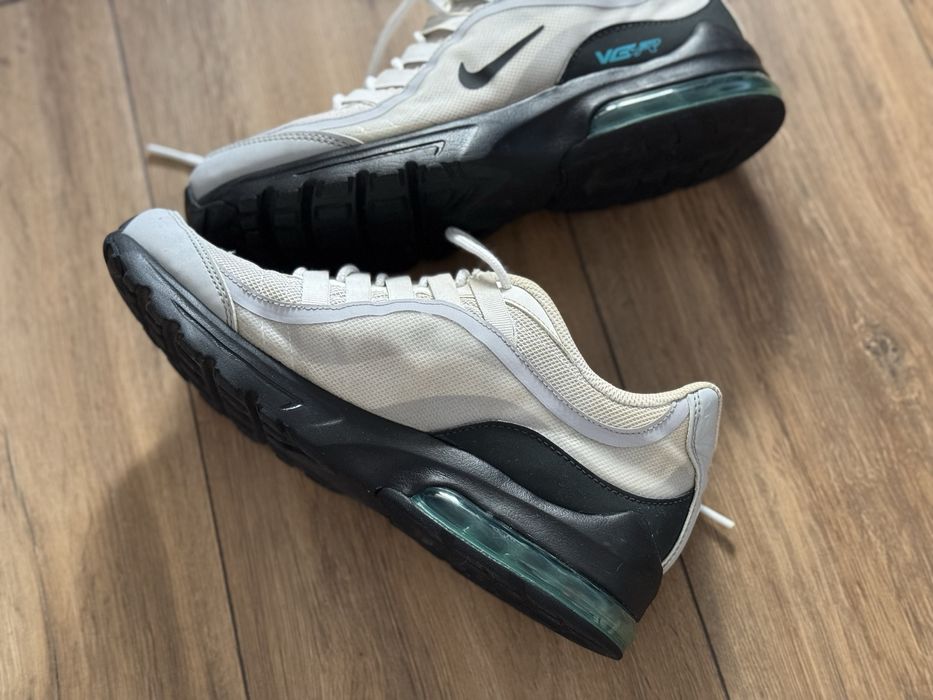 Adidasi Nike Sport Air Max VG-R Marime 40,5/Originali