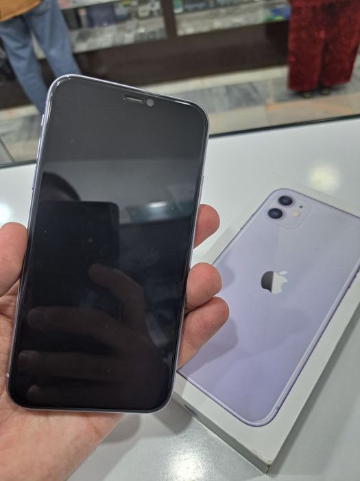 Iphone 11 sotiladi