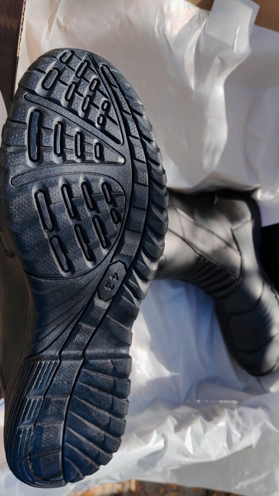 IXS motor boots IXS