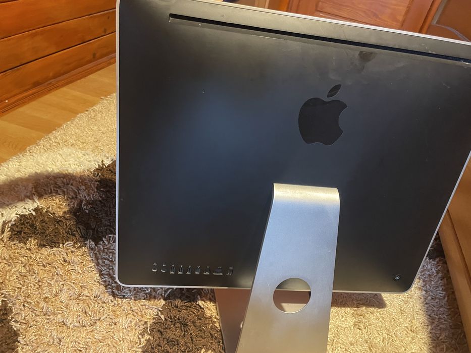 Vand imac mai vechi