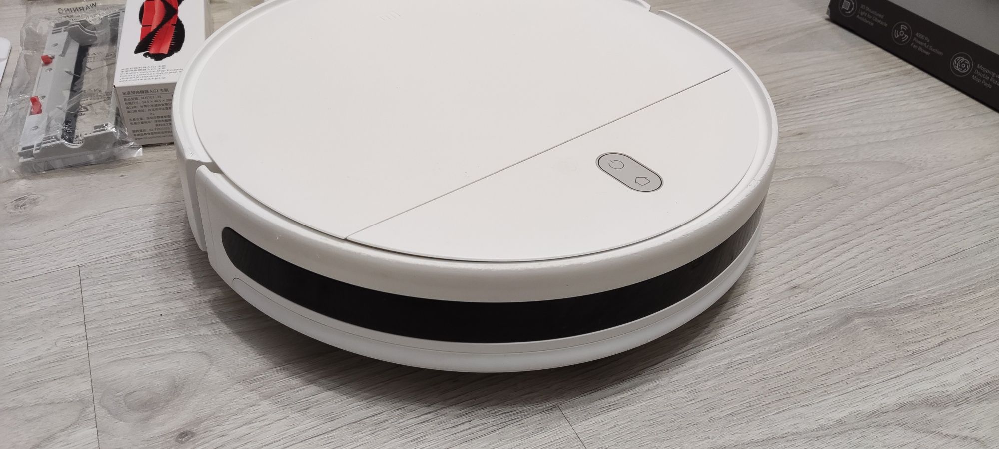 Xiaomi Mi Robot Vacuum-Mop Essential - aspirator robot MJSTG1