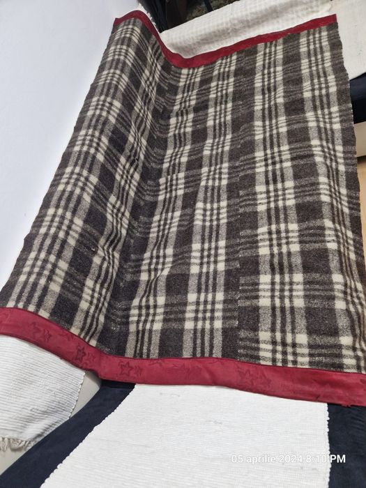 Presuri taranesti tesute la razboi