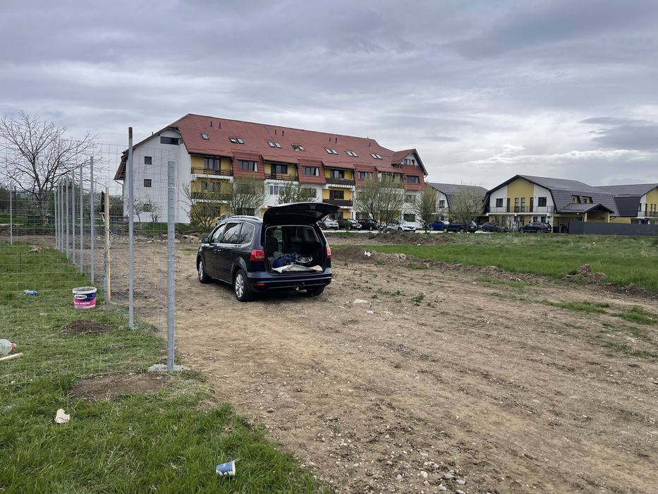 400/800mp Teren Harman aproape de centru cu UTILITATI