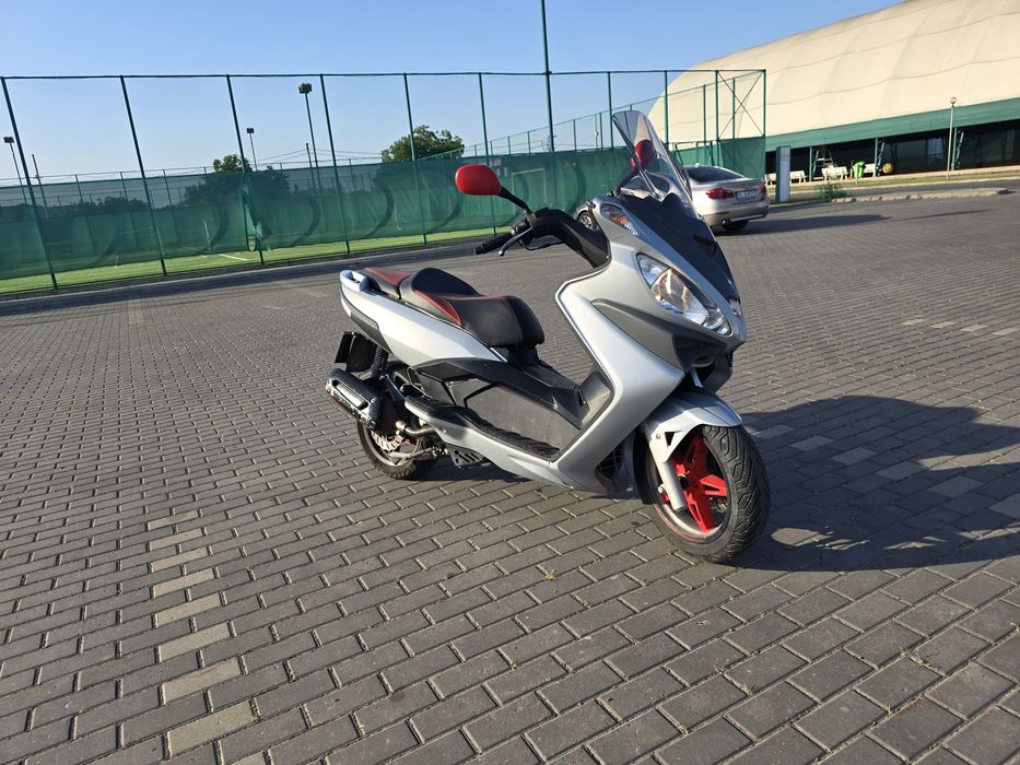 Scuter Malaguti Madison 125cmc, inmatriculat RO