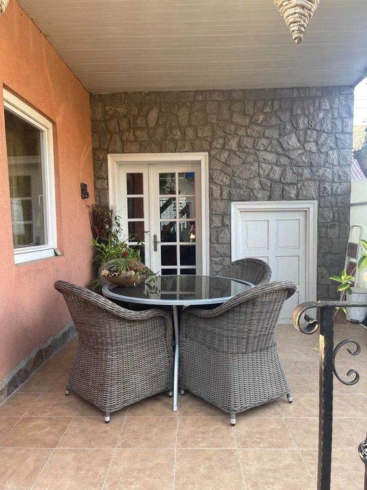 Casa in Tg Secuiesc, pretabil pt locuit,birouri,cabinete medicale,etc.