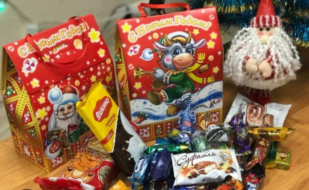 Новогодние подарки для детей корпоративные ОПТОМВ