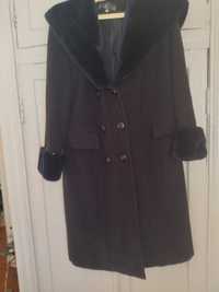Шикарное женское пальто, размер 48