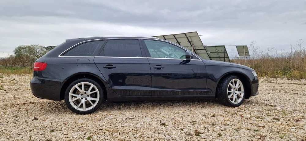Audi A4 B8 Avant 2.0 tdi 170 cp 2009