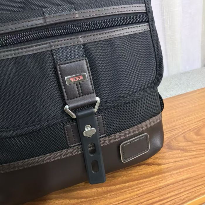 Tumi сумка/ барсетка через плечо